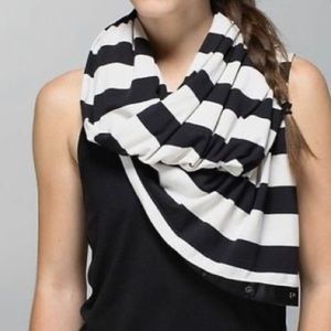Lululemon Vinyasa Scarf